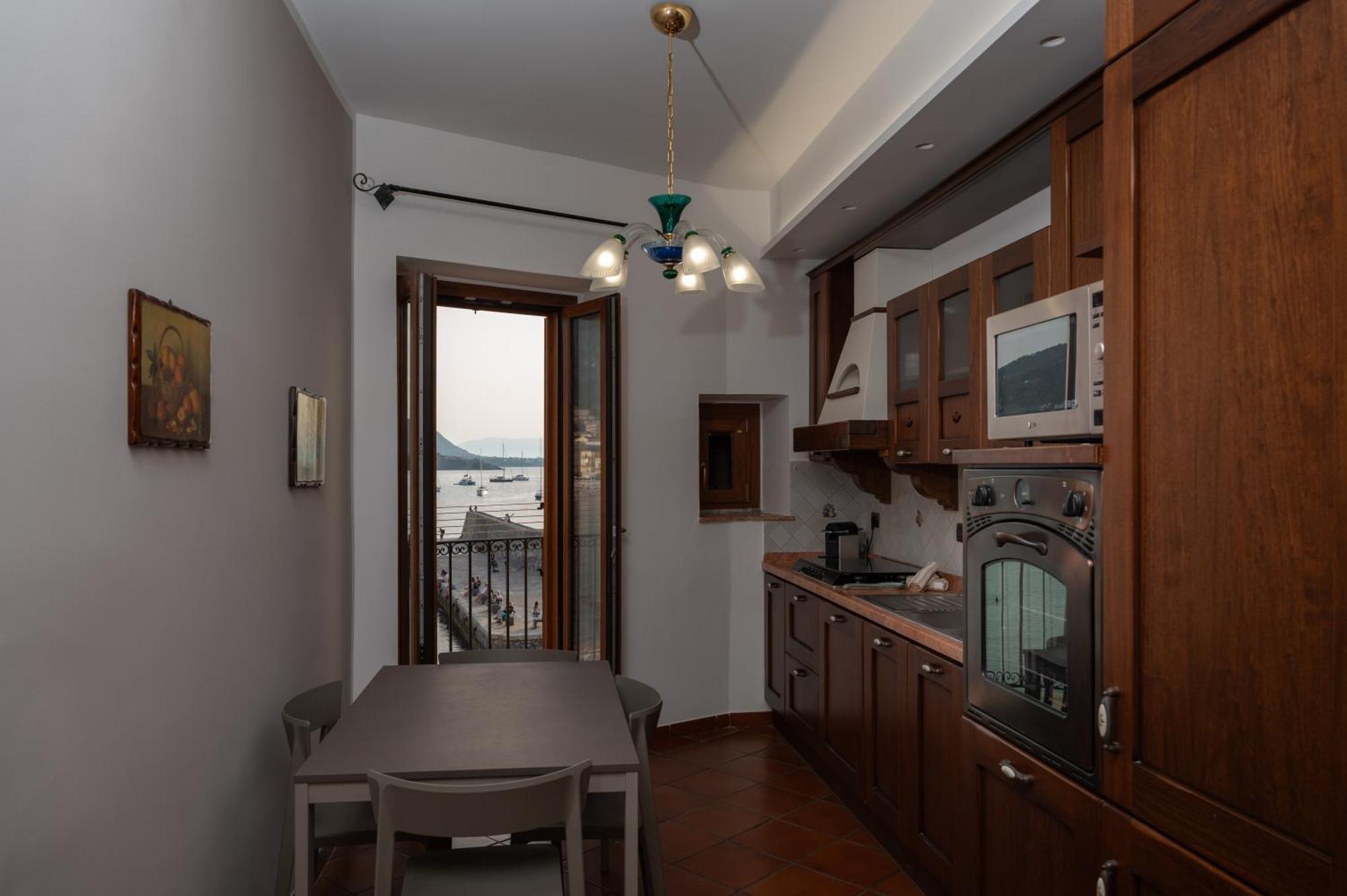 Casa Vacanze Tramonto Alla Marina 切法卢 外观 照片