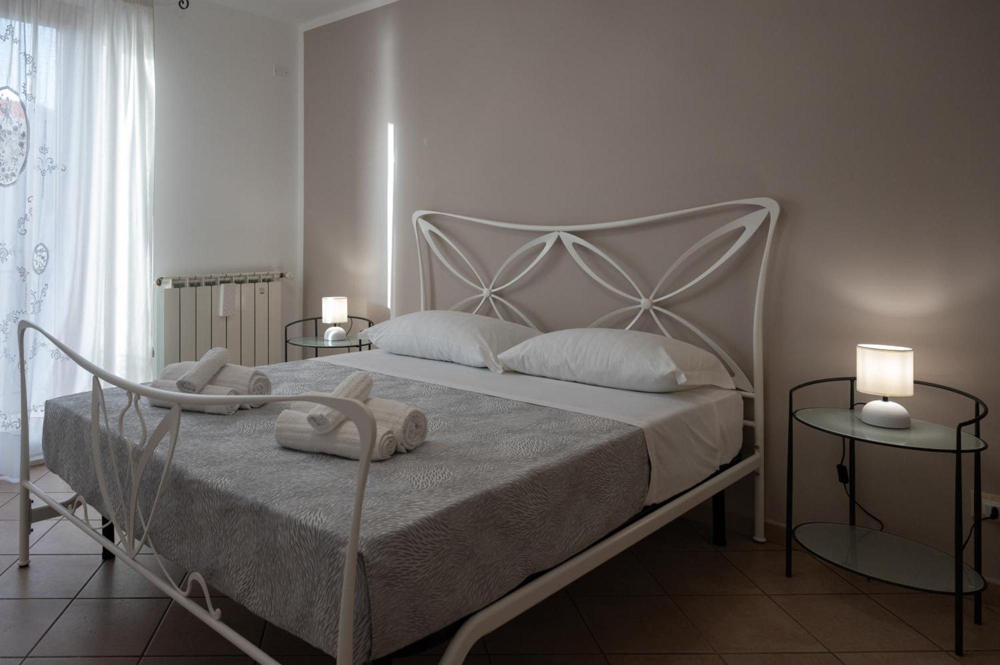 Casa Vacanze Tramonto Alla Marina 切法卢 外观 照片