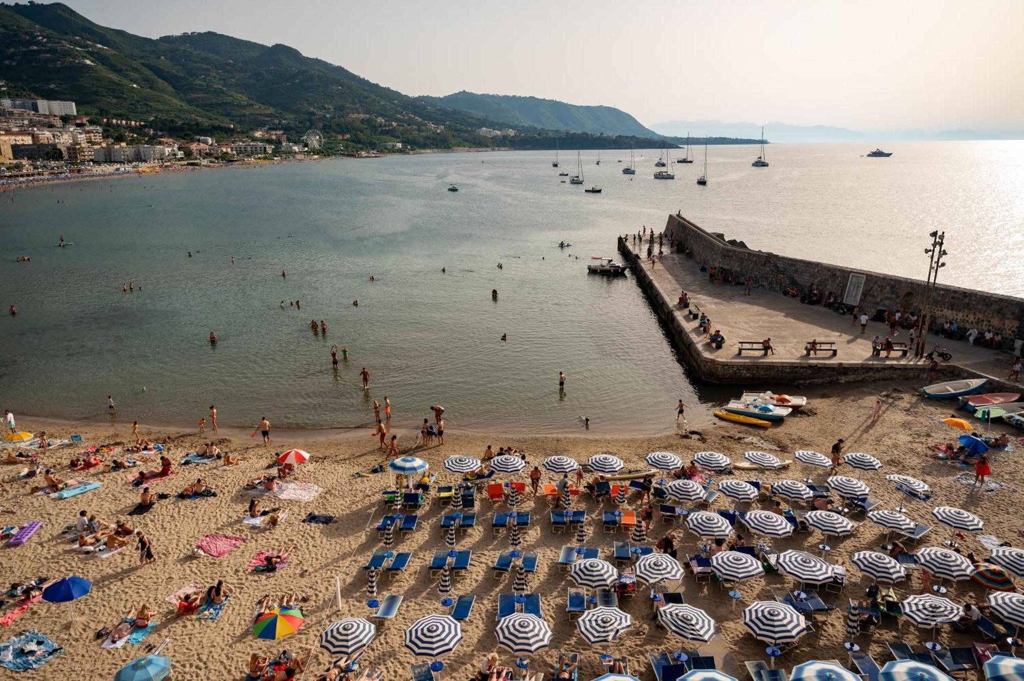 Casa Vacanze Tramonto Alla Marina 切法卢 外观 照片