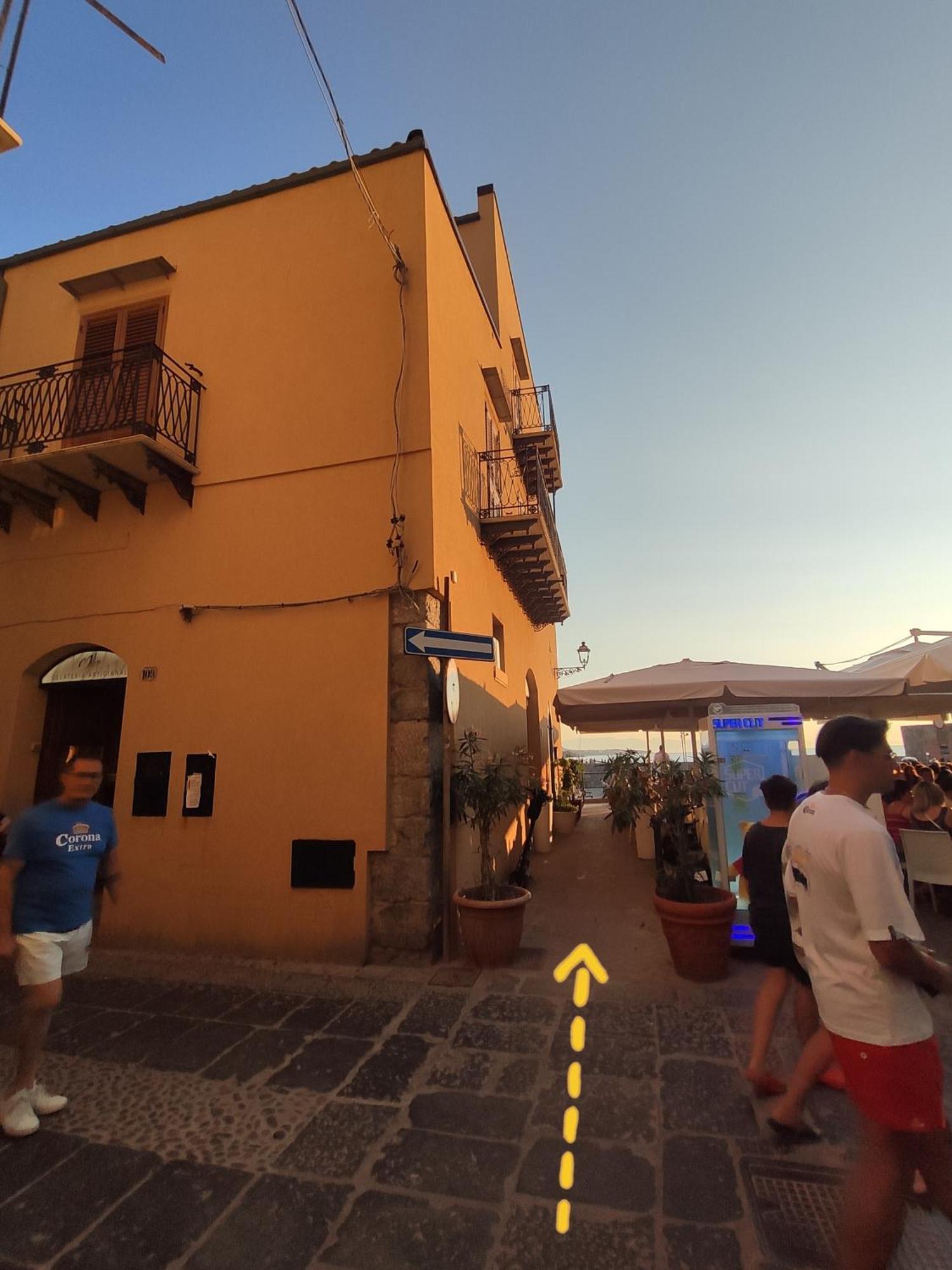 Casa Vacanze Tramonto Alla Marina 切法卢 外观 照片
